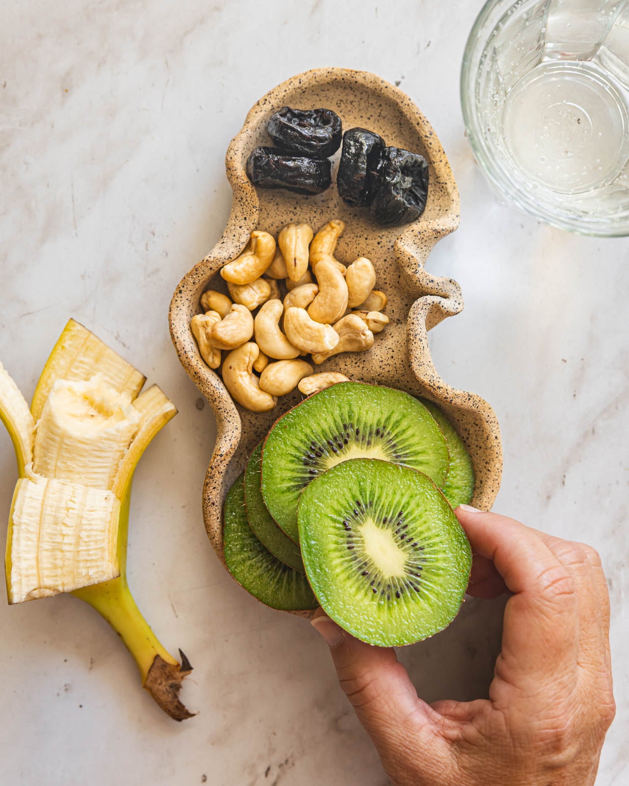 Kiwi Banana Cashew Snack Plate