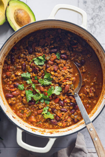 Smoky beef lentil chili with ground beef, brown lentils and kidney beans